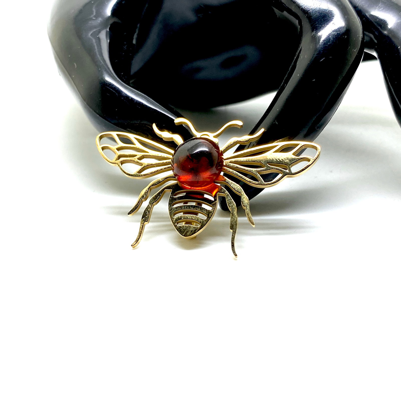 Fascinating Vintage Amber Brooch - 5
