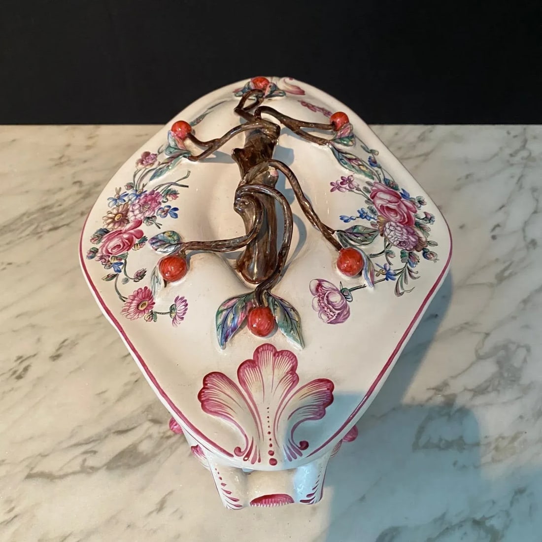 French Porcelain Barbotine Faience Majolica Jardiniere or Tureen and Platter -Set of 2 - 4