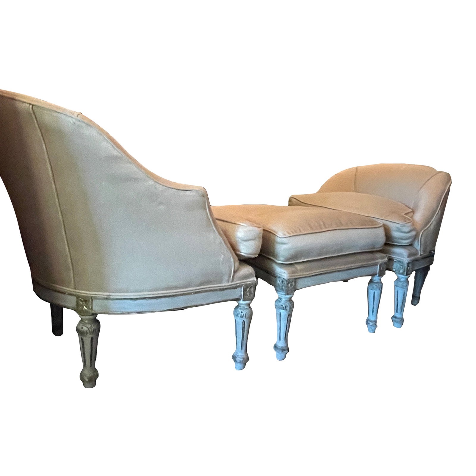 1900 - 1909 Early 1900s Louis XVI Duchesse Brisée: Early 1900s Louis XVI Duchesse Brisée A Duchess Brisée is a three piece French chaise lounge consisting of a set of hand carved armchairs or bergéres (one generally smaller than the