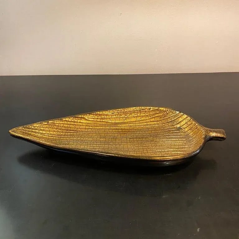Mid-Century Modern Italian Gilt Art Pottery Leaf Tray - 5