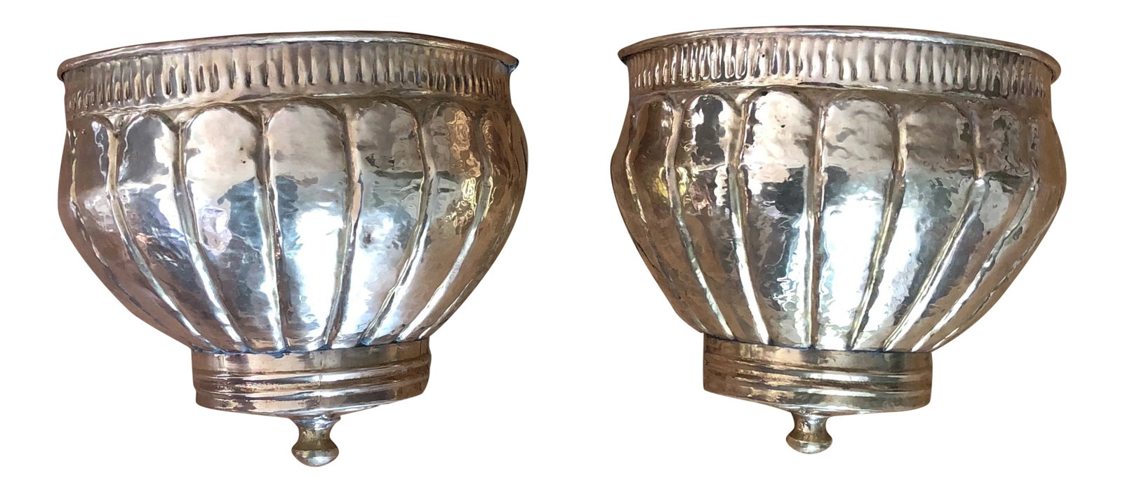 1970s Vintage Bohemian Reticulated Brass Planters - A Pair: This is a beautiful pair of Bohemian reticulated brass planters, perfect for the interior designer. The pieces were made in the 1970s. Condition: Alterations: Original Condition Unaltered