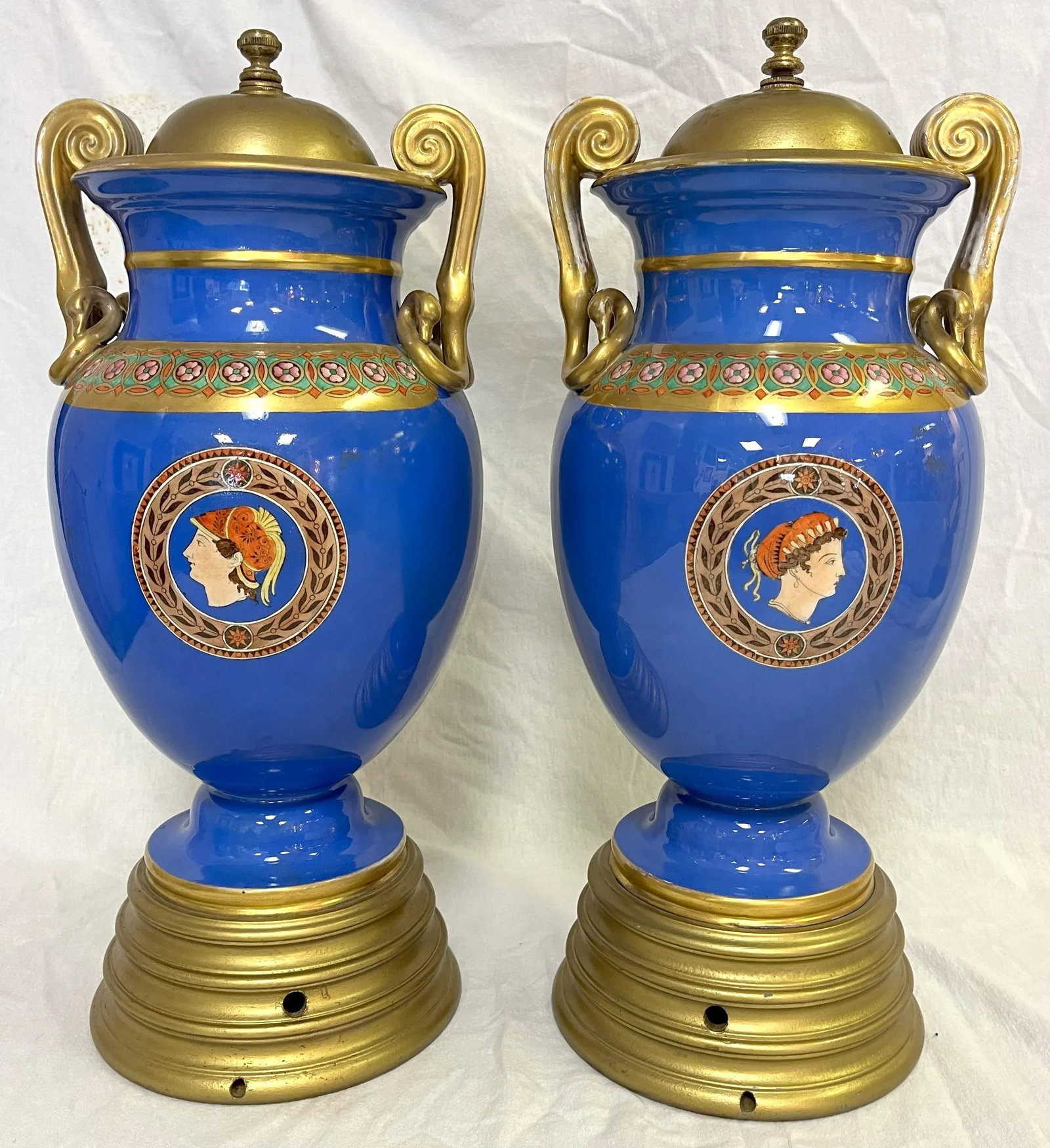 Early 20th Century European Neoclassical Hand Painted Blue Porcelain Urns With Chariot Scenes- a Pai - 5