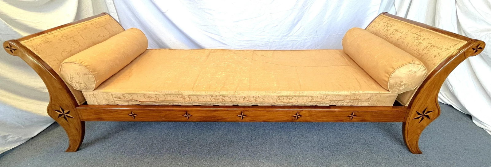 Vintage Neoclassical Continental Daybed With Inlaid Parquetry Stars and Moire Upholstery - 2
