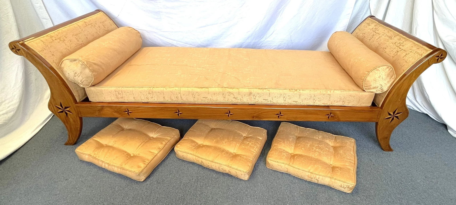 Vintage Neoclassical Continental Daybed With Inlaid Parquetry Stars and Moire Upholstery - 4