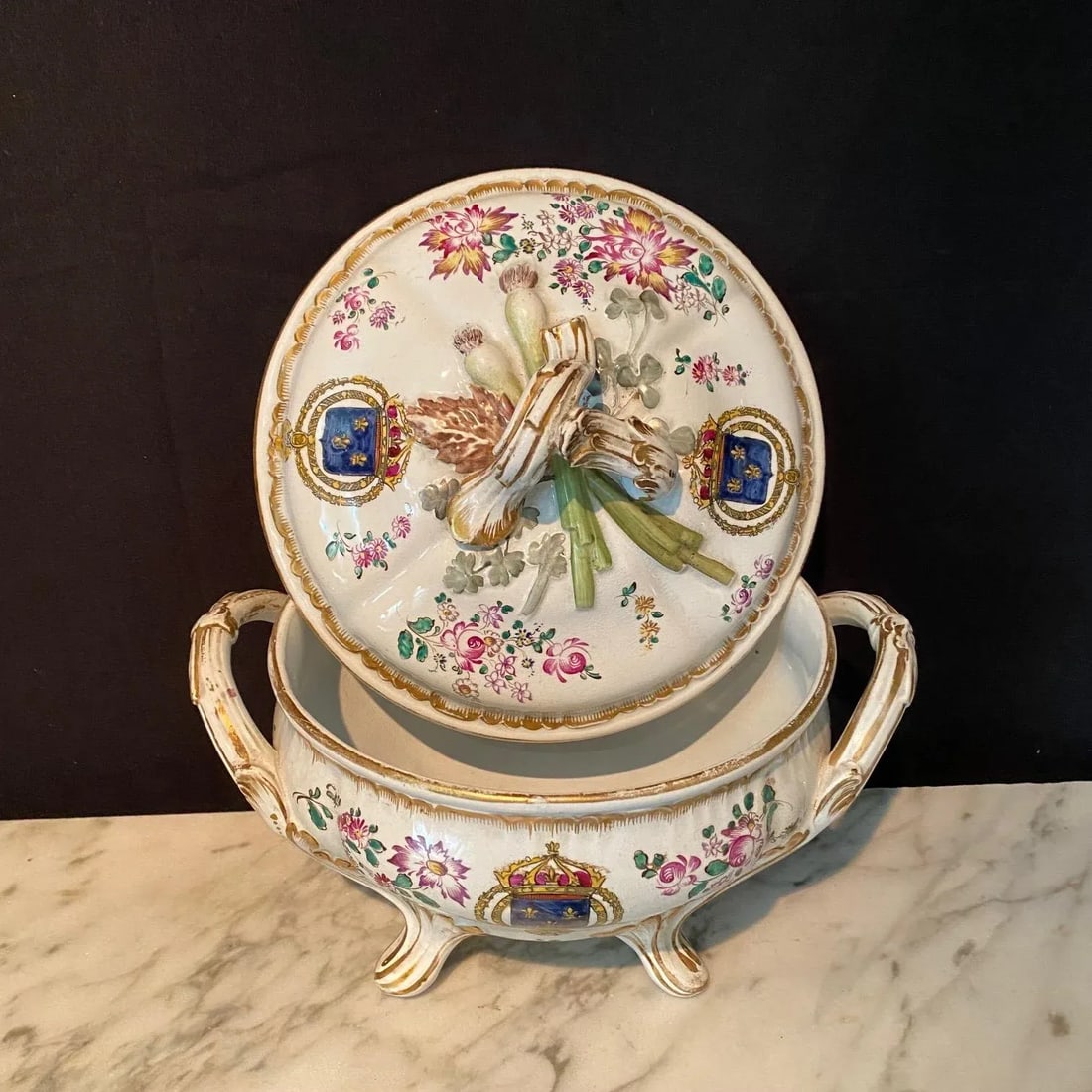 French Hand Painted Faience Porcelain Soup Tureens Signed Veuve Perrin-A Pair - 4