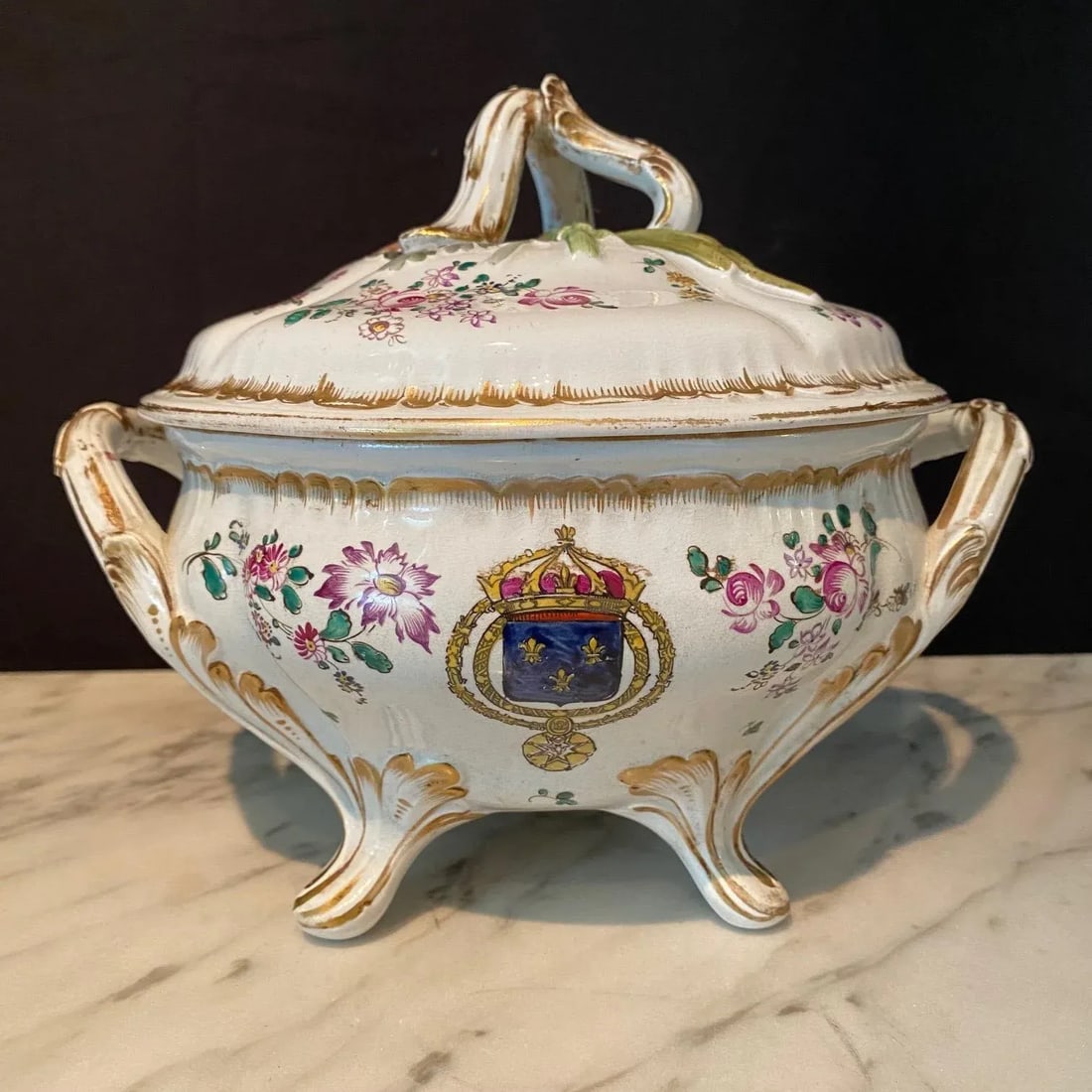 French Hand Painted Faience Porcelain Soup Tureens Signed Veuve Perrin-A Pair - 5