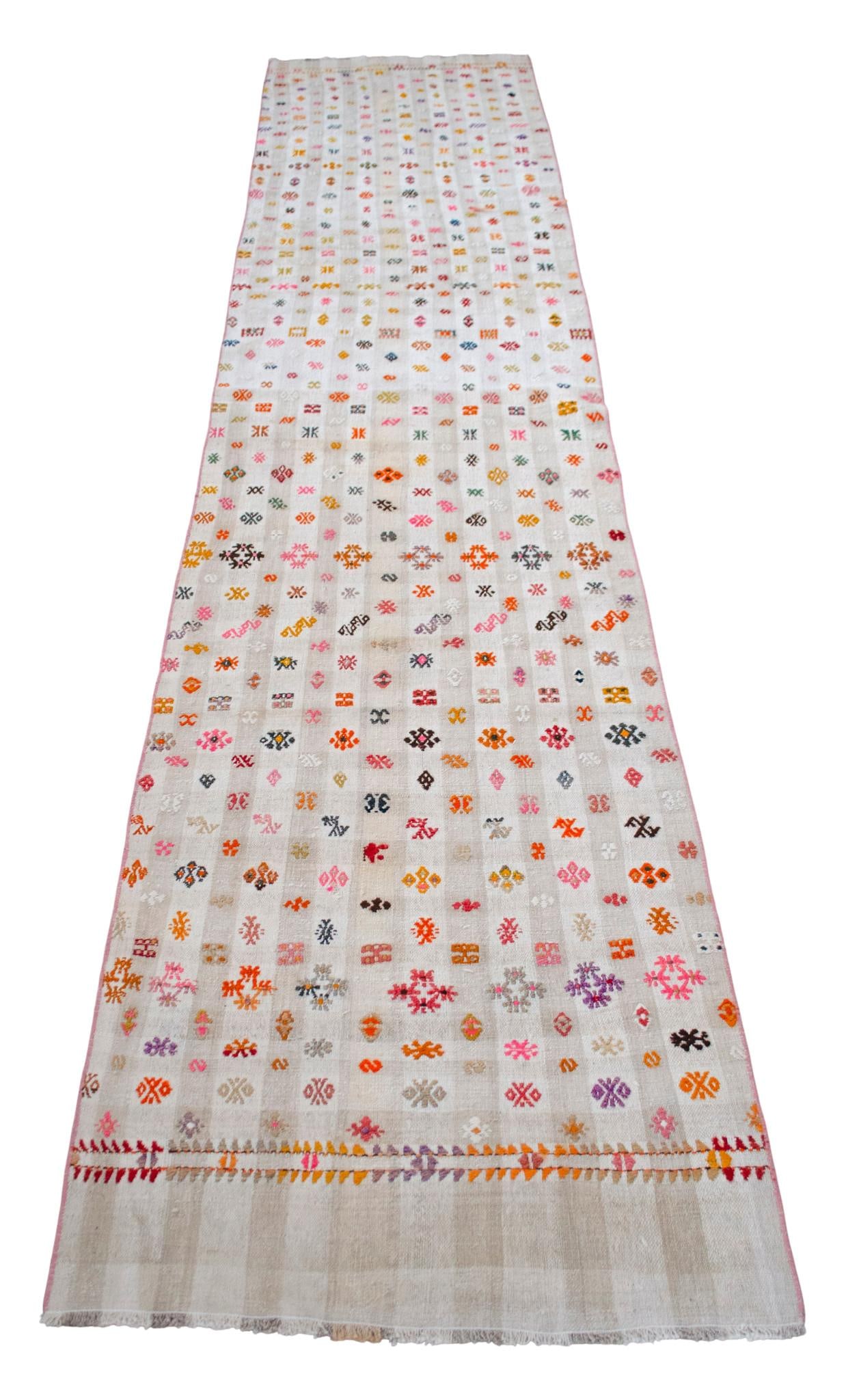 Vintage Handmade Turkish Kilim Runner Rug - Cotton Embroidery Hallway Decor Kitchen Decor- 2"² - 4