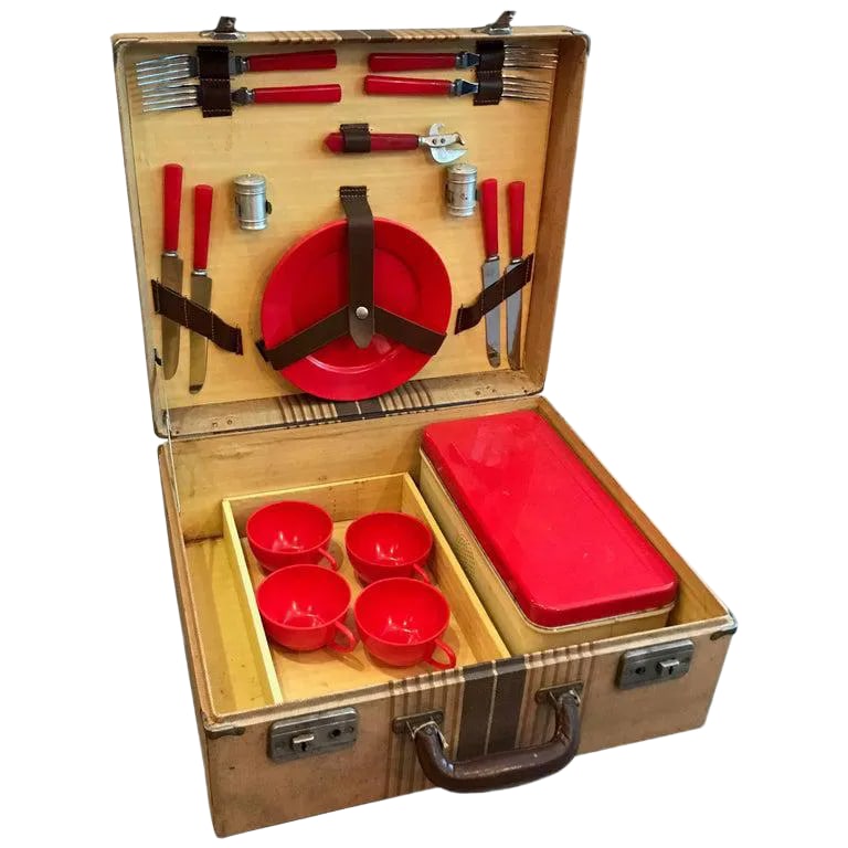 1940s Mid Century Picnic Set Wood Case with Red Dishes - for Four, 21 Pieces (1 of 8)