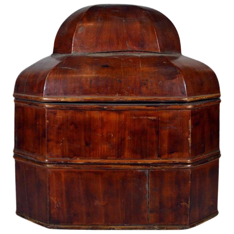 Antique Chinese Handmade Red Varnished Bamboo Stacked Box From the 19th Century: A Chinese 19th century stacked box handmade with red varnished bamboo. This unusual stacked box was probably used to contain offerings of various sorts, possibly in a rural temple. This box displays