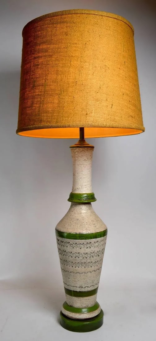 Raymor Bistosi Sgraffito Pottery Lamp - 4
