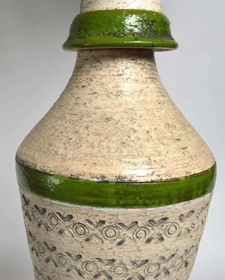 Raymor Bistosi Sgraffito Pottery Lamp - 5