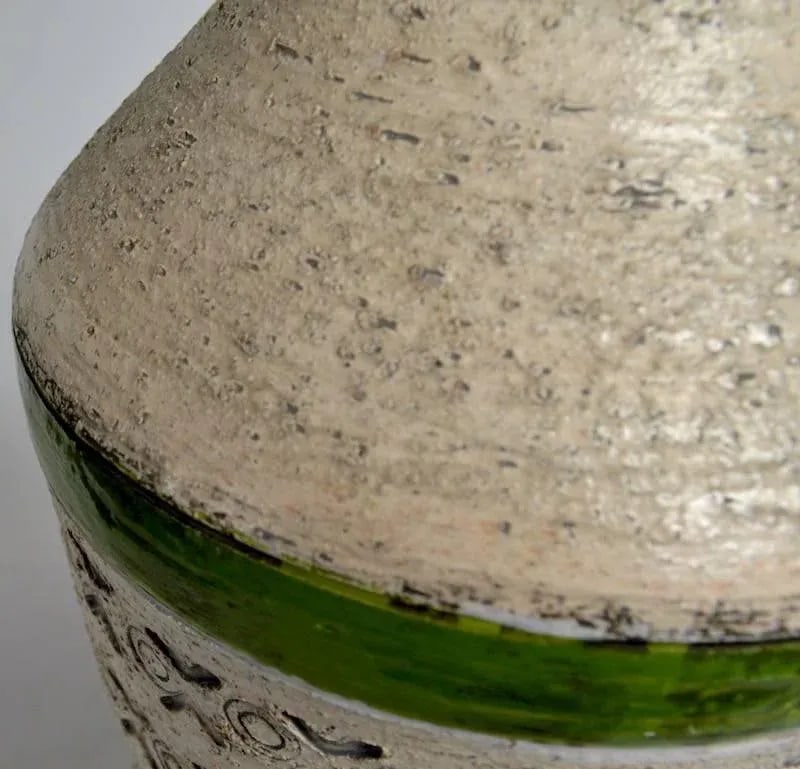 Raymor Bistosi Sgraffito Pottery Lamp - 9