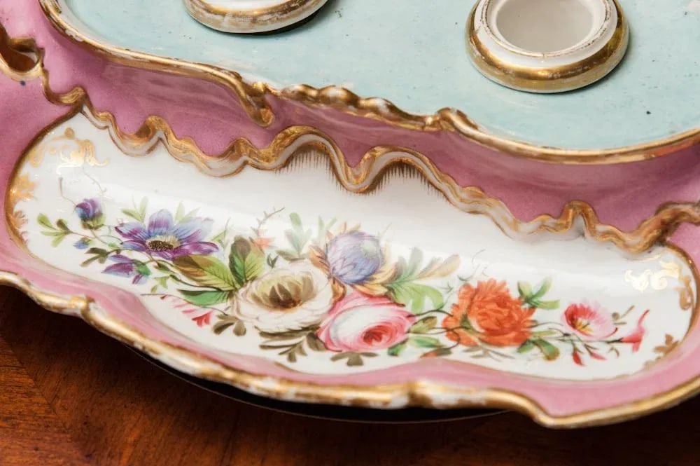 19th Century French Porcelain Inkstand With Ink Pot and Sander - 2