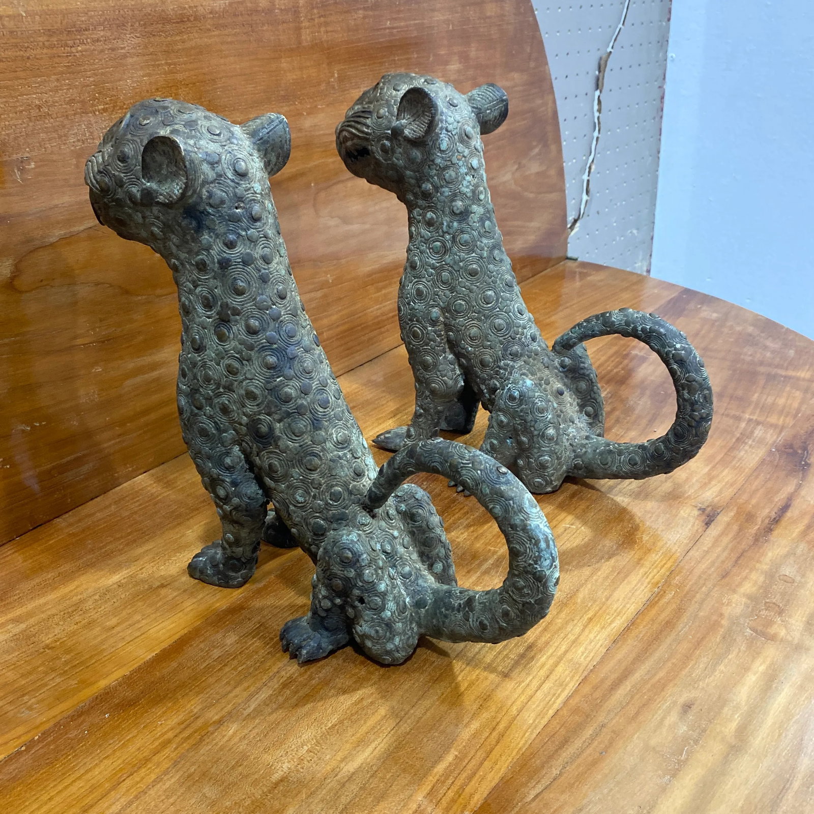 Mid 19th Century Old Benin Leopard Bronze Nigeria African ~ a Pair - 7