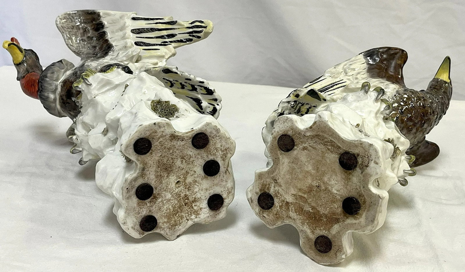 19th Century Chelsea Porcelain Coordinating Vulture Figures- a Pair - 6