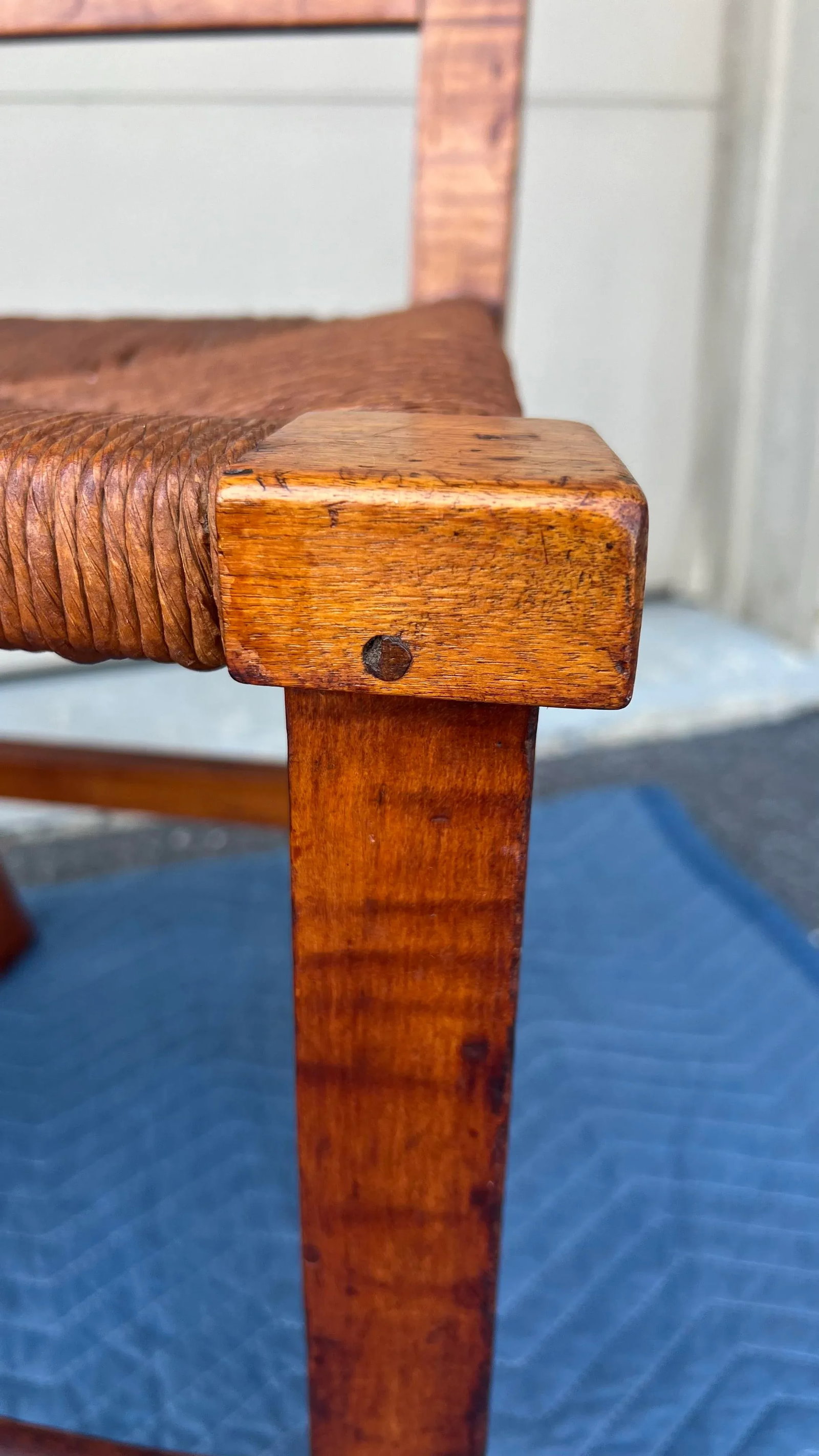 A Pair of New England Tiger Maple Chippendale Side Chairs With Rush Seats, Circa 1800 - 12