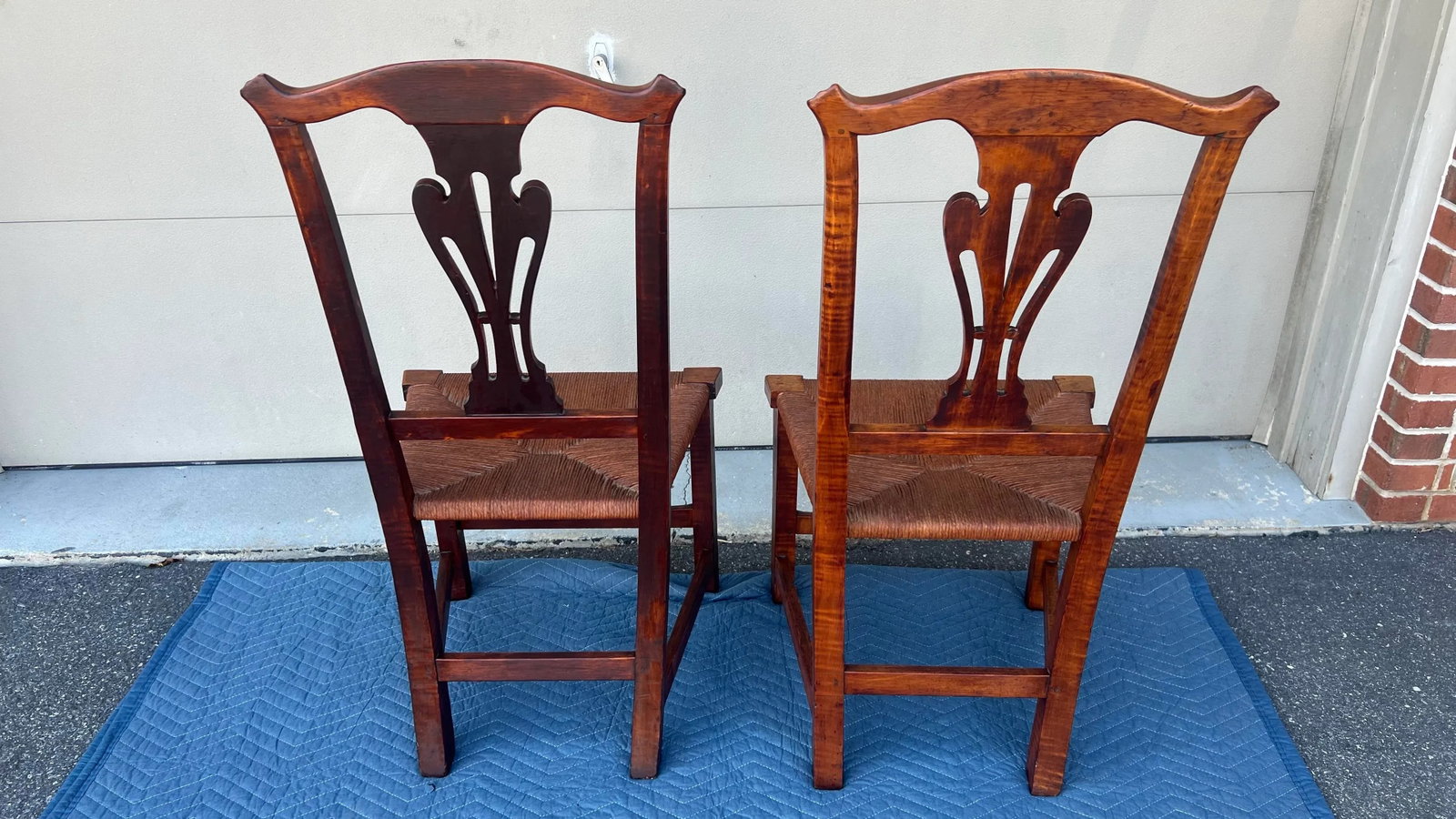 A Pair of New England Tiger Maple Chippendale Side Chairs With Rush Seats, Circa 1800 - 9