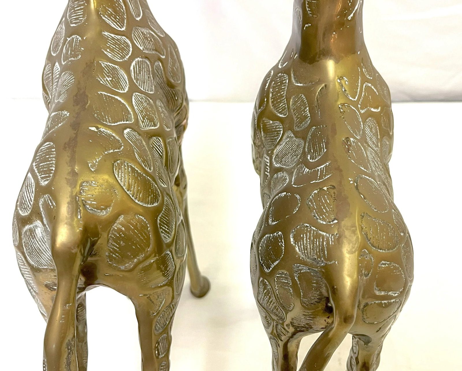Vintage Hollywood Regency Heavy Brass Giraffe Sculptures Handcrafted in Korea- a Pair - 12
