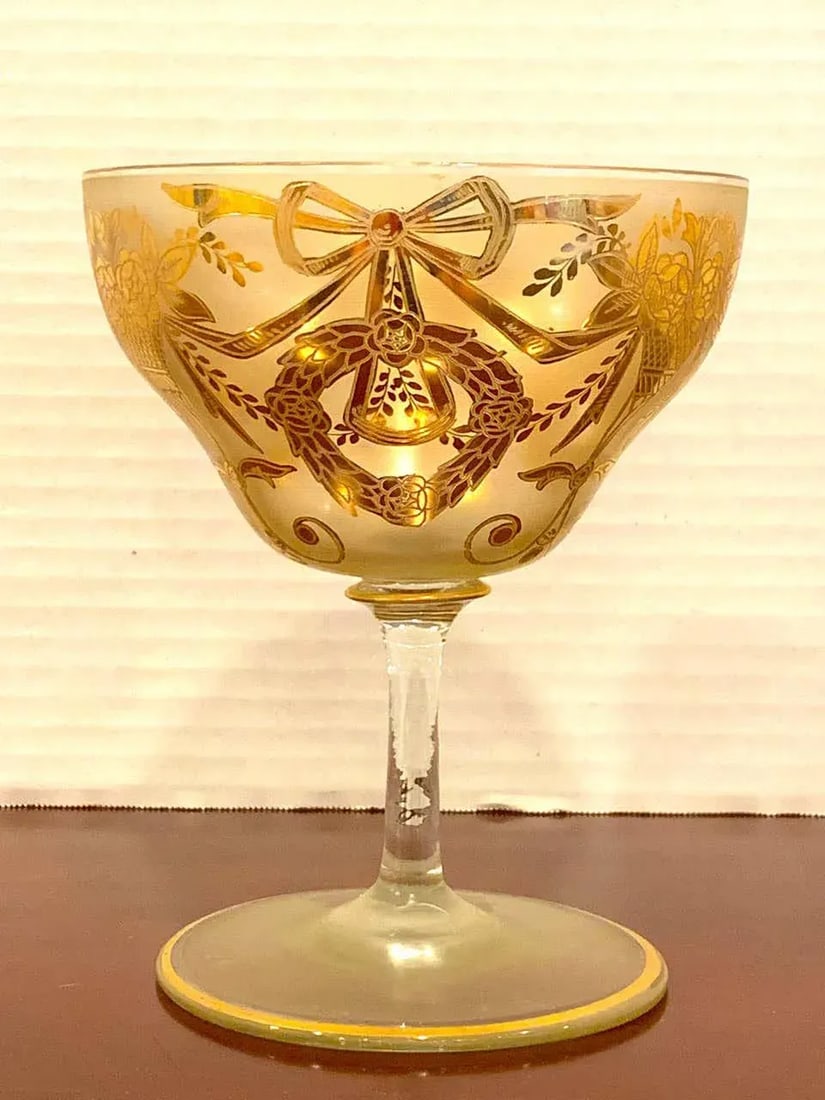 Early 20th Century Set of Six Gilt Enameled Frosted Grand Coupes/ Dessert or Seafood - 7