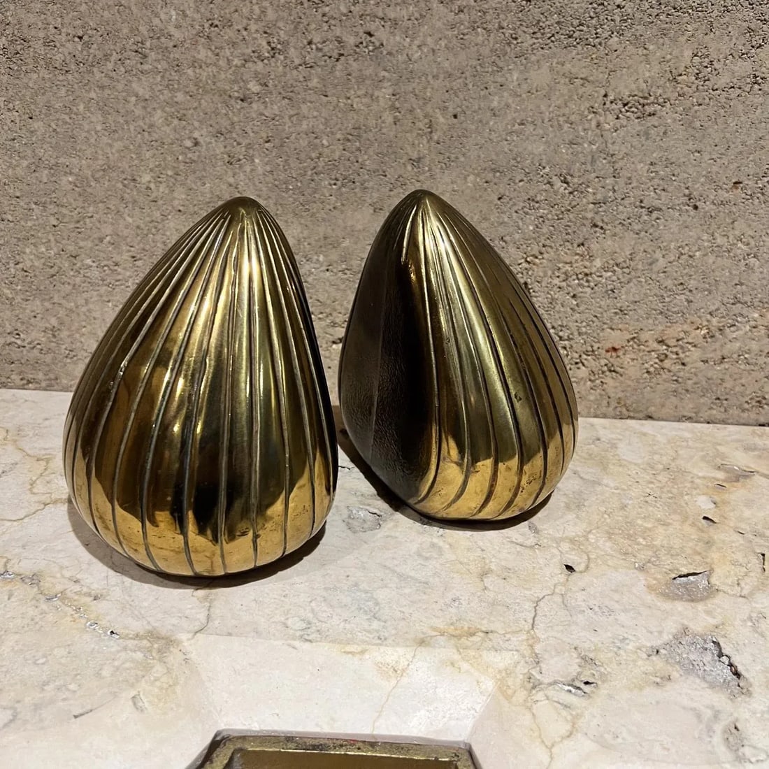 1950s Ben Seibel Brass Clam Shell Bookend Set - 3
