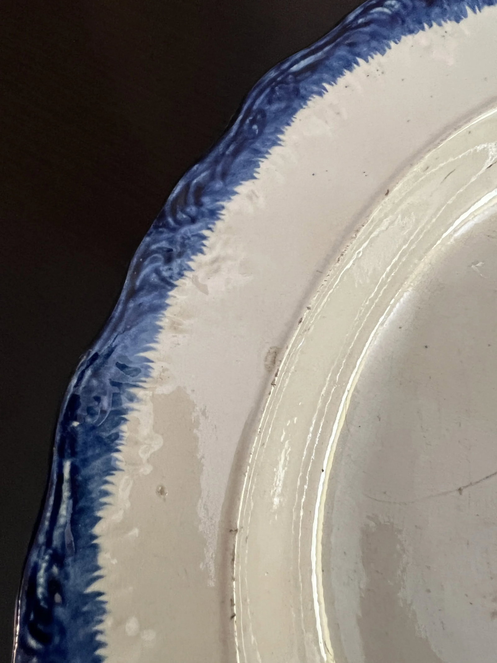 Antique Pearlware Blue Feather Edge Platter, Circa 1820's - 2