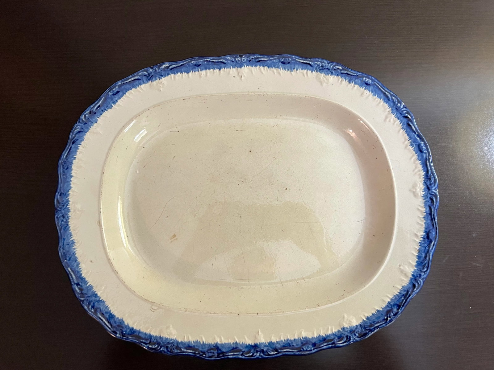 Antique Pearlware Blue Feather Edge Platter, Circa 1820's - 3
