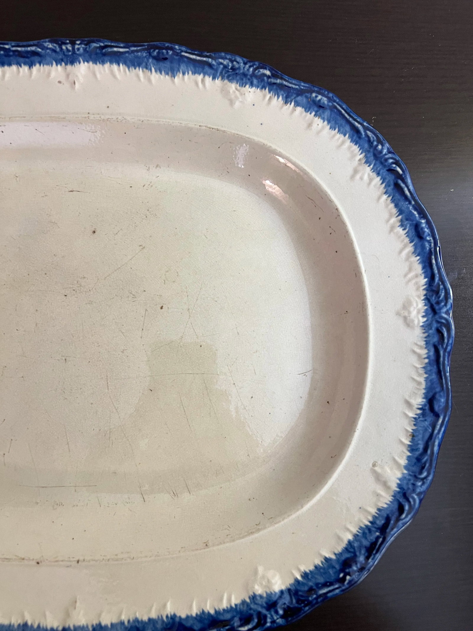Antique Pearlware Blue Feather Edge Platter, Circa 1820's - 5