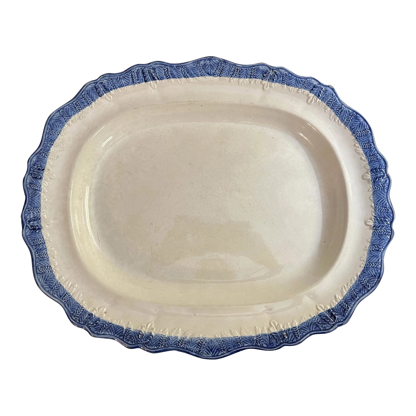 Antique Pearlware Blue Feather Edge Platter, Circa 1820's: A Very Nice Antique Pearlware Blue Feather Edge Platter, Circa 1820's Made in England, circa 1820's Pearlware with a blue feather or shell edge. Glazed earthenware. Very nice early Embossed edge.