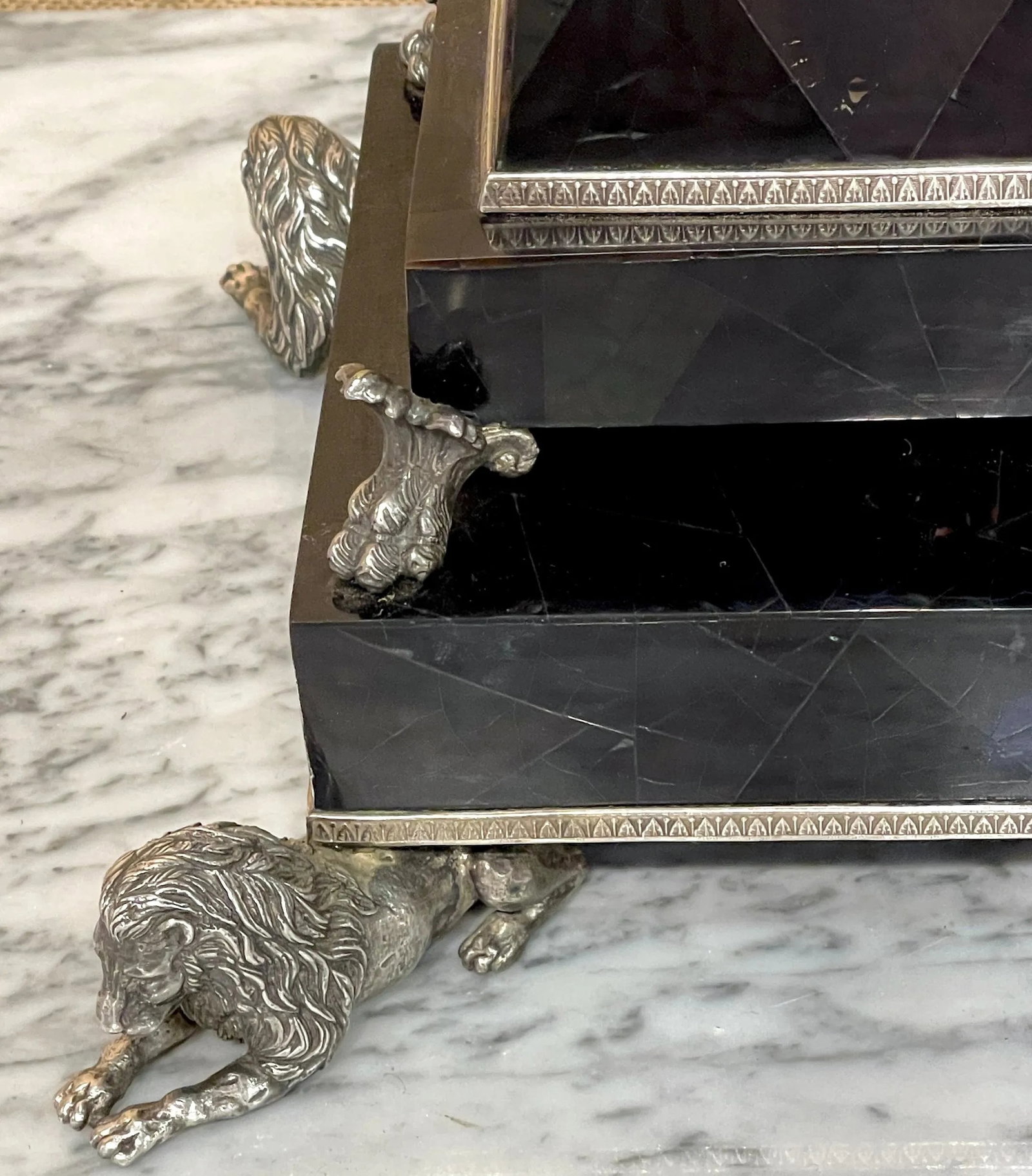 Large Silverplated Bronze & Inlaid Coconut Shell Lion Motif Obelisks - a Pair - 11