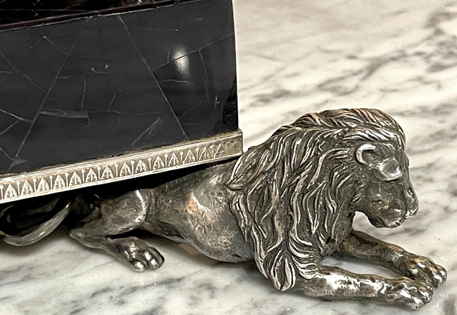 Large Silverplated Bronze & Inlaid Coconut Shell Lion Motif Obelisks - a Pair - 2