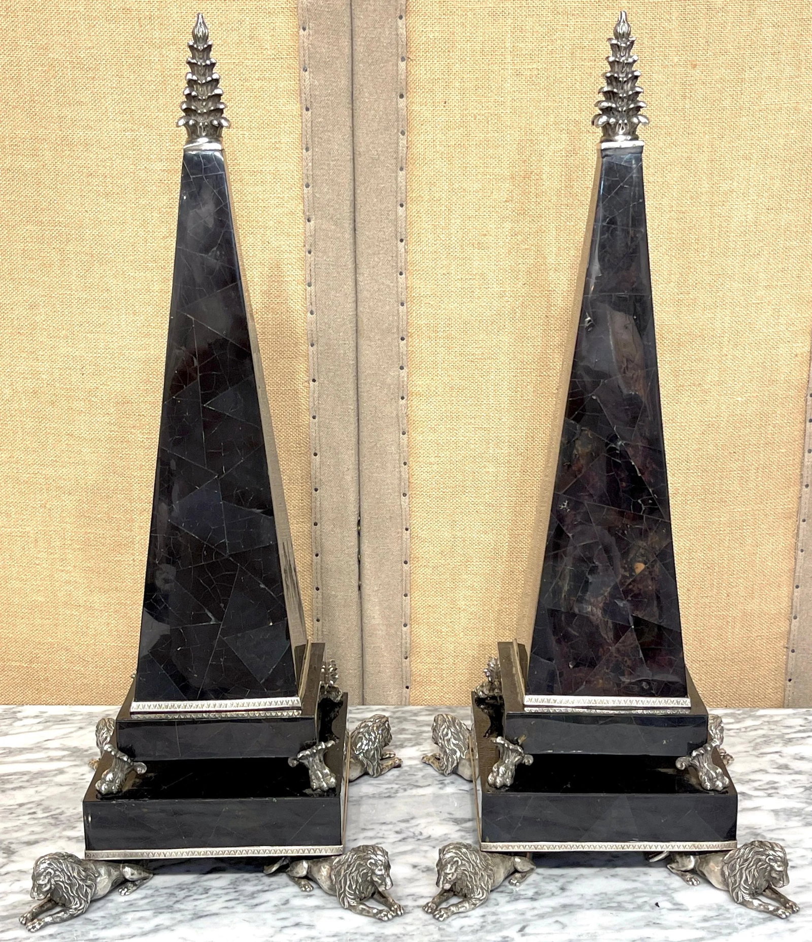 Large Silverplated Bronze & Inlaid Coconut Shell Lion Motif Obelisks - a Pair - 4