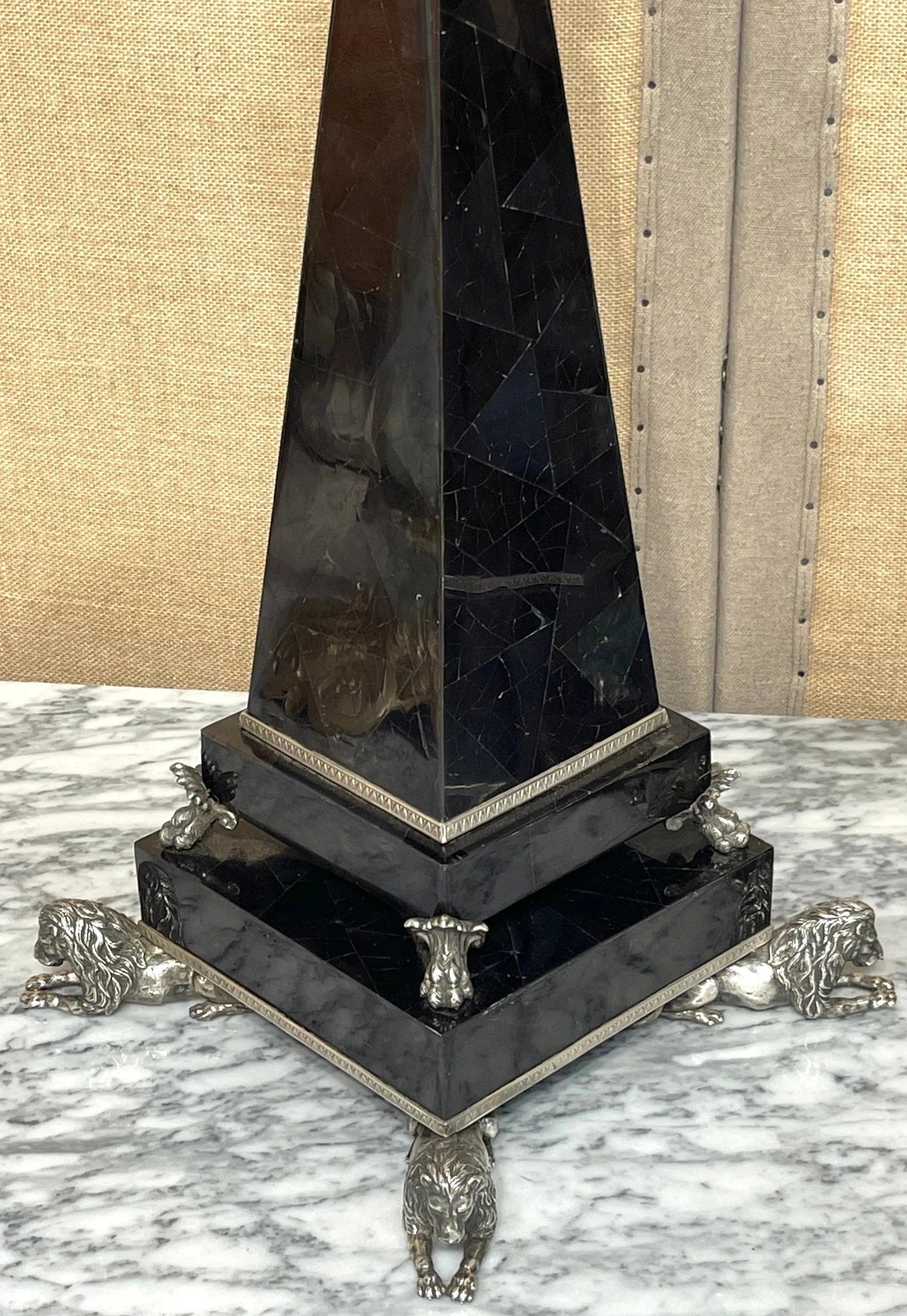 Large Silverplated Bronze & Inlaid Coconut Shell Lion Motif Obelisks - a Pair - 8