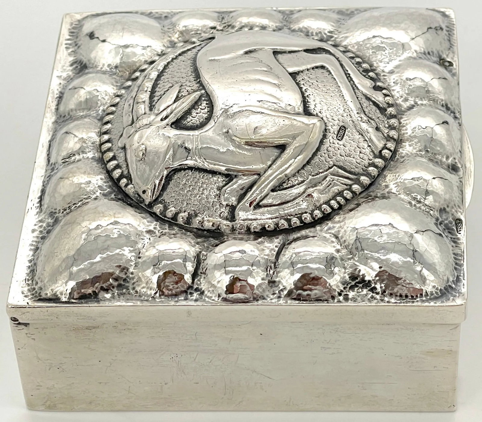 Fine French Sterling Art Deco Ram Motif Square Table Box, Circa 1925 - 8