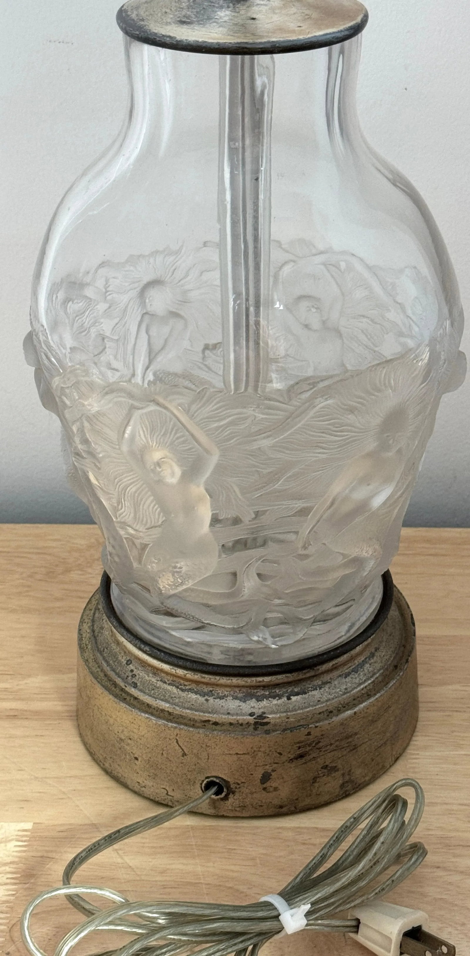 French Art Deco Crystal Lamp 'Mermaids & Dolphin's' by Verlys Glass - 12