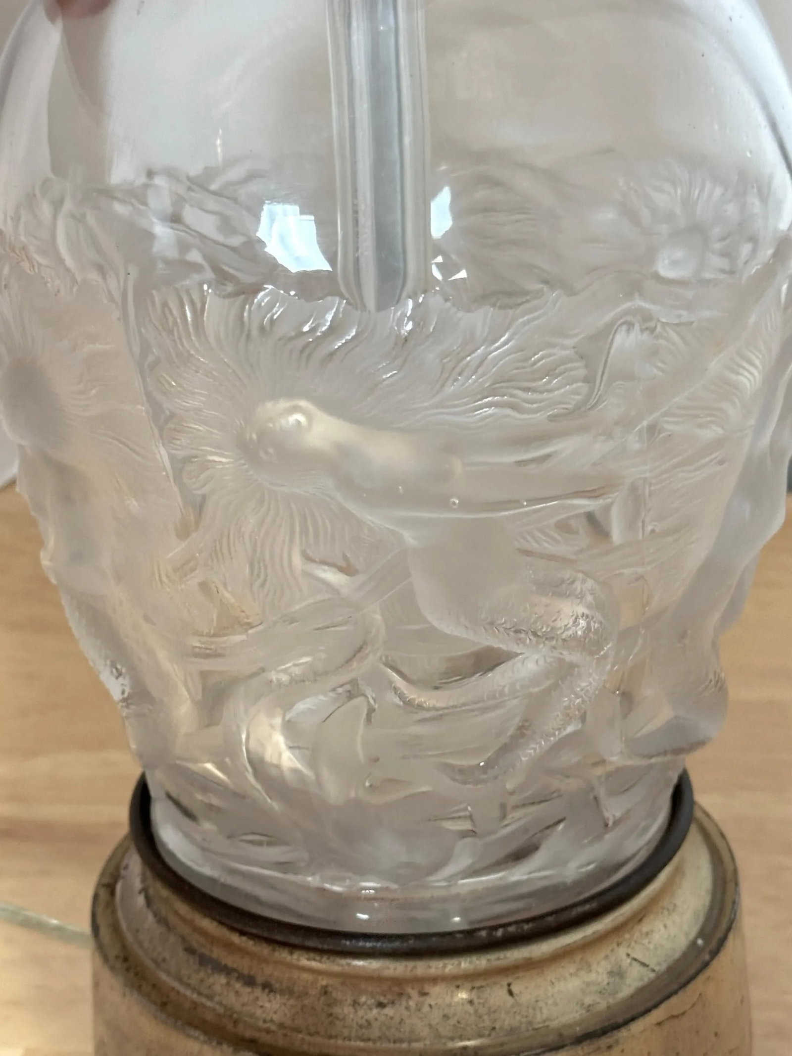 French Art Deco Crystal Lamp 'Mermaids & Dolphin's' by Verlys Glass - 3