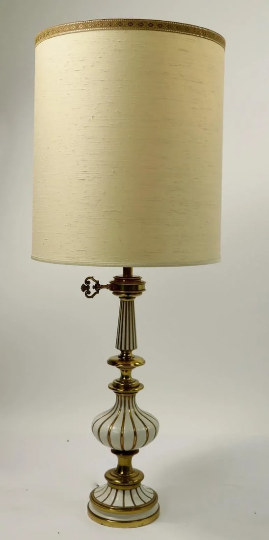 Hollywood Regency Style Table Lamps by Stiffel - a Pair - 11