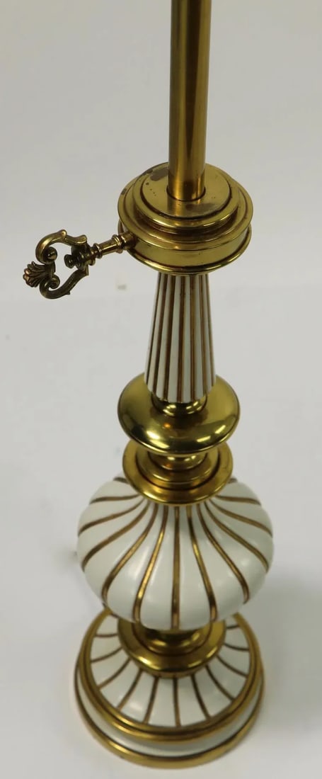 Hollywood Regency Style Table Lamps by Stiffel - a Pair - 2