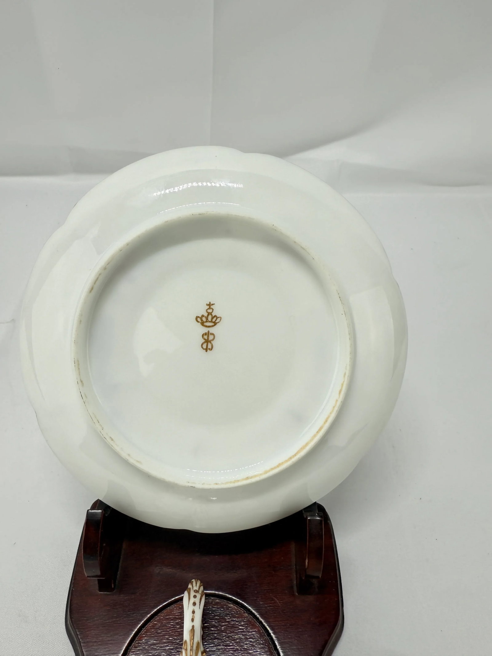 19th Century French, Boudois & Bloch Floral Gold-Trimmed Cup & Saucer Set - 2