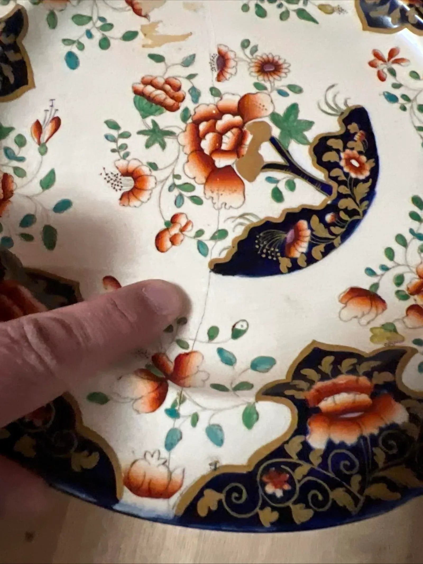 A Fine Pair of Antique Royal Crown Derby Plates, With Staple Repairs, Circa 1820's - 9