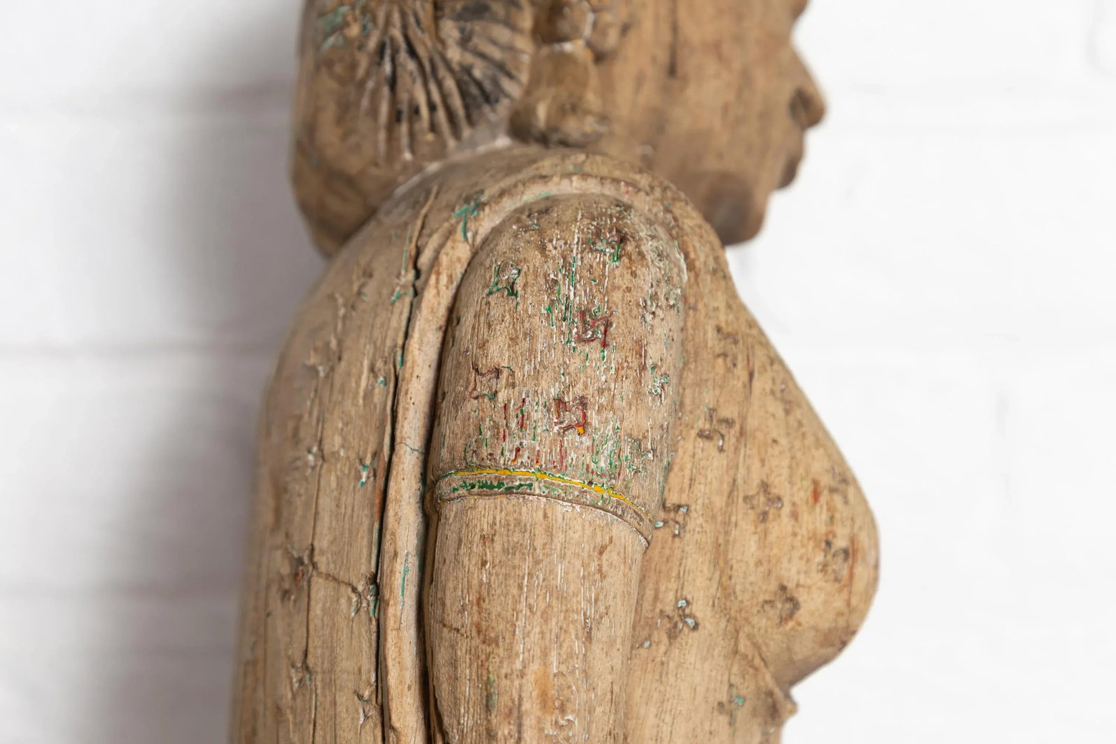Indian Gujarat Hand Carved Temple Carving Statue Depicting a Woman and a Feline - 10