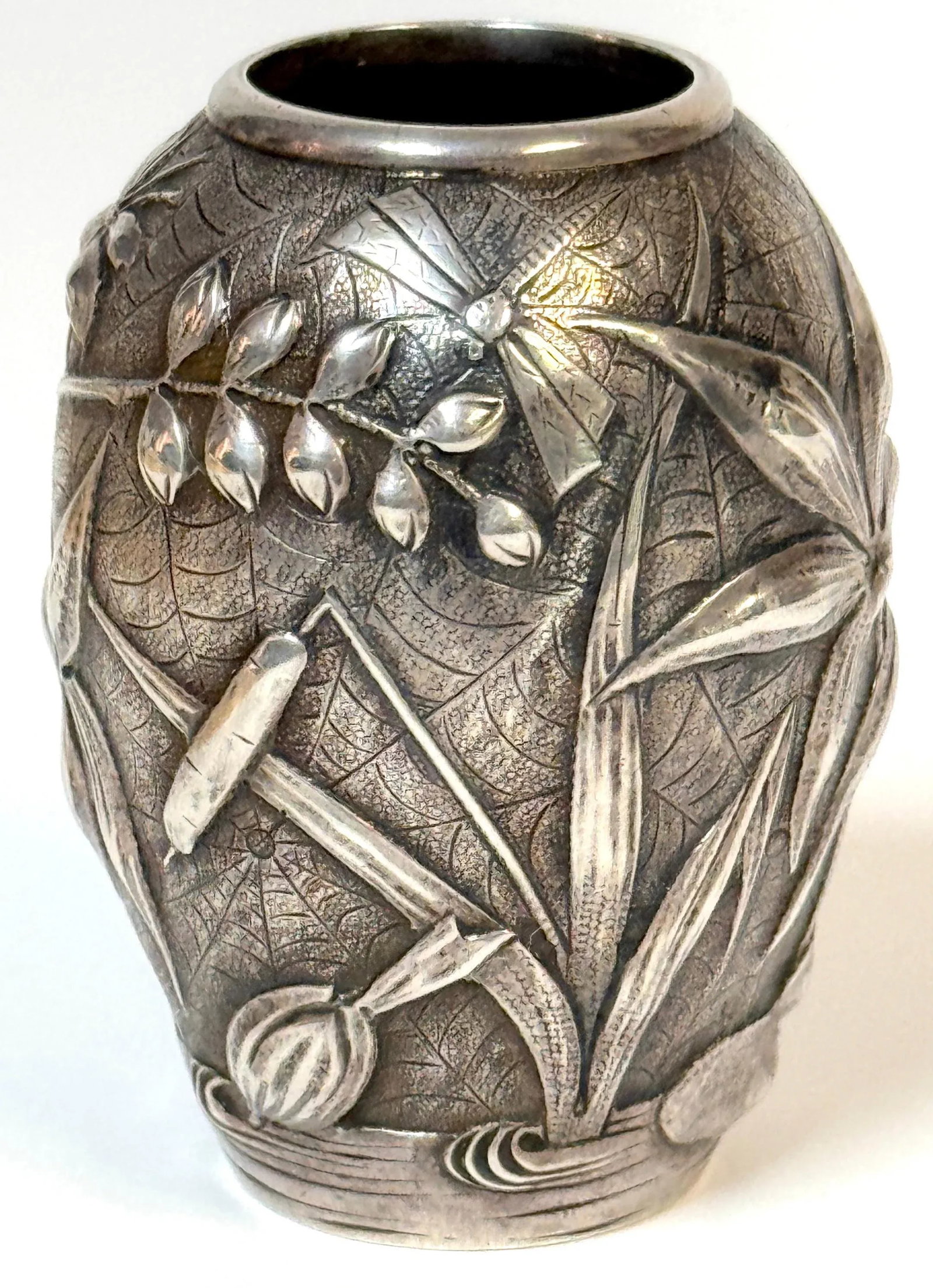Exceptional Dominic & Haff Japonisme Sterling Cabinet Vase Dragonfly & Cobwebs - 8