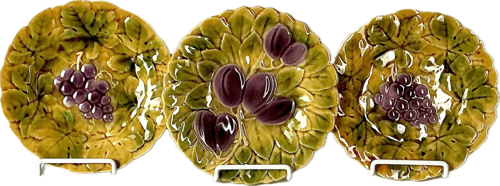 Sarreguemines French Majolica Plates, Set of Three - 2