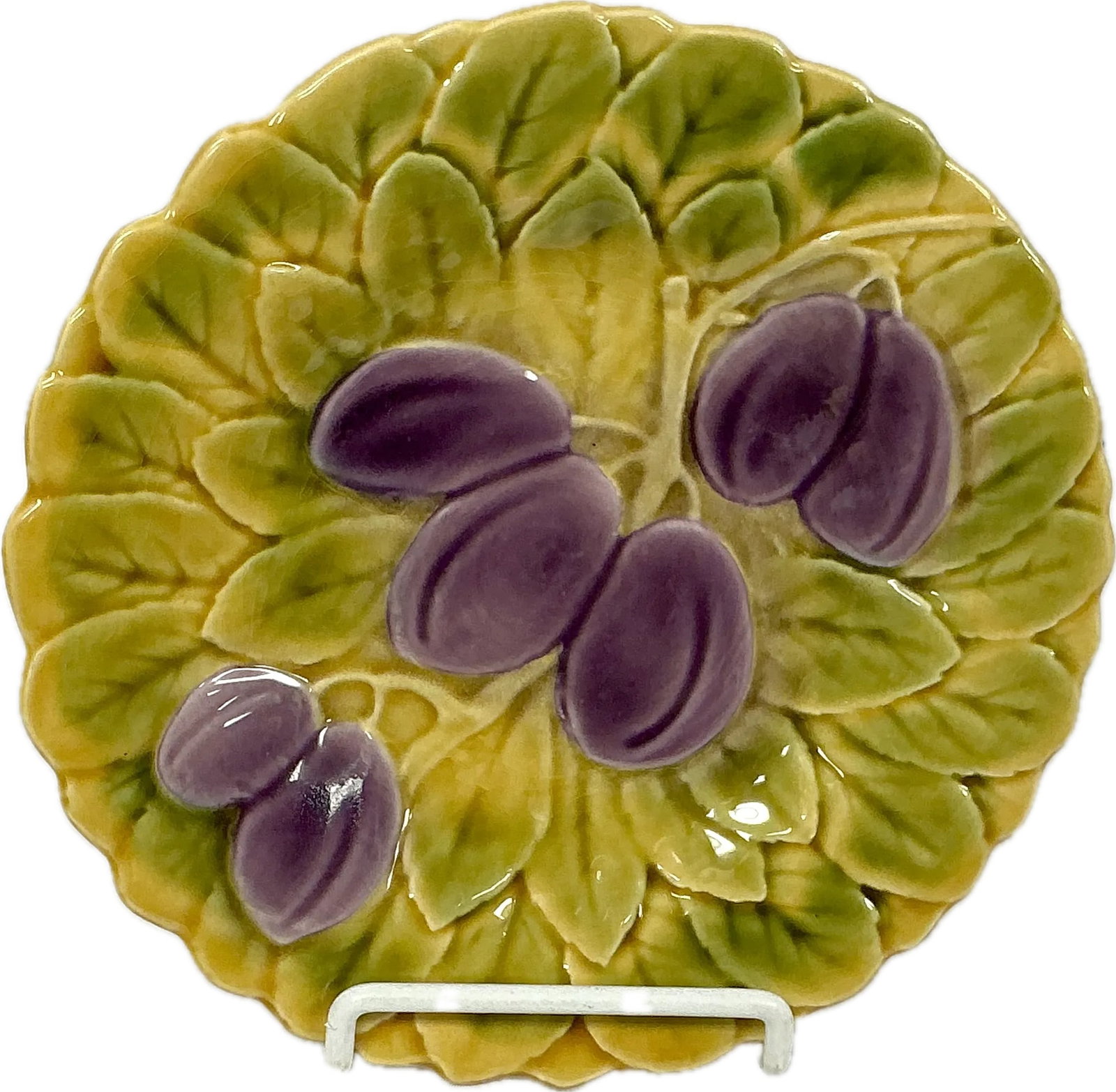 Sarreguemines French Majolica Plates, Set of Three - 6
