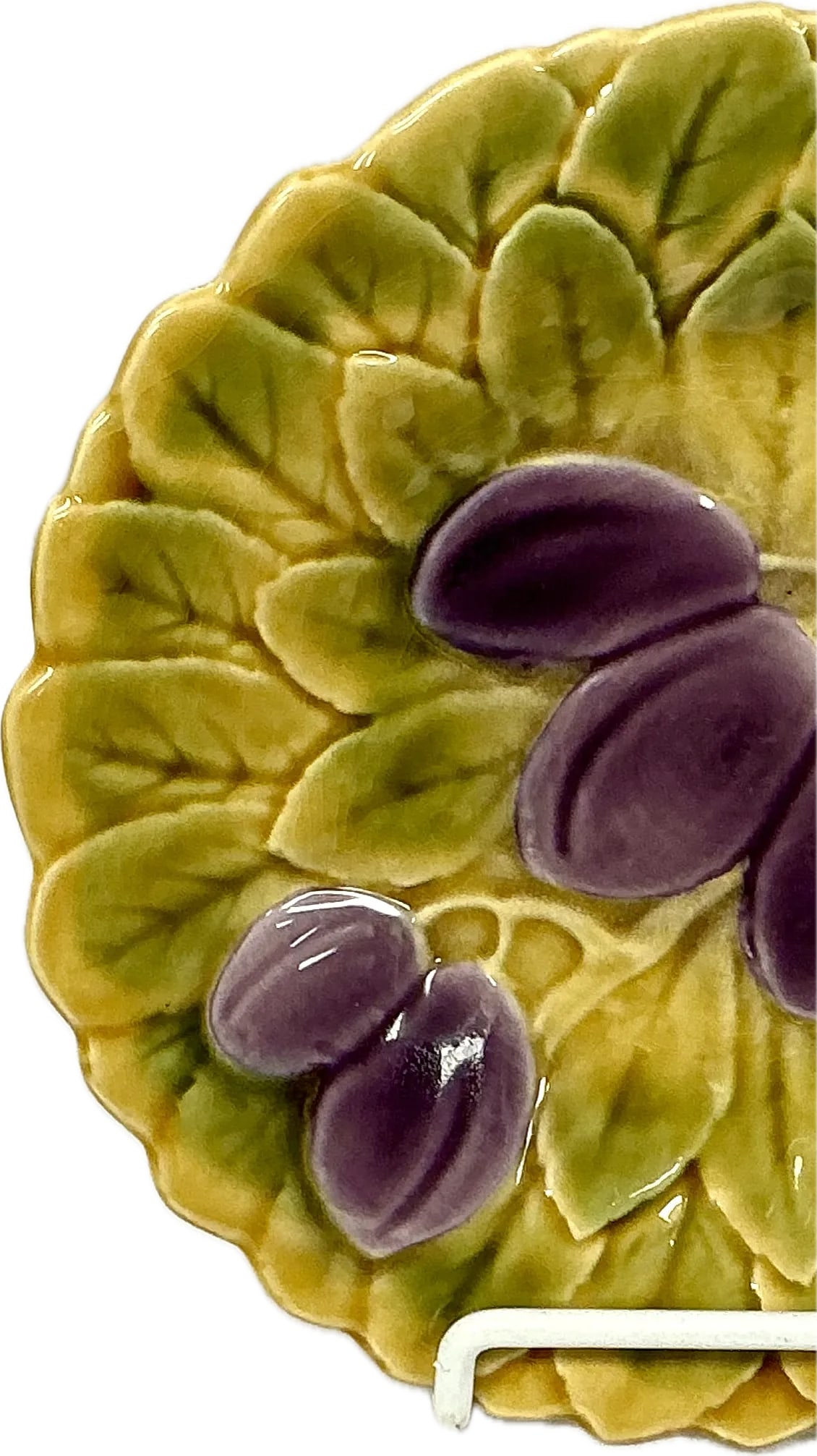 Sarreguemines French Majolica Plates, Set of Three - 8