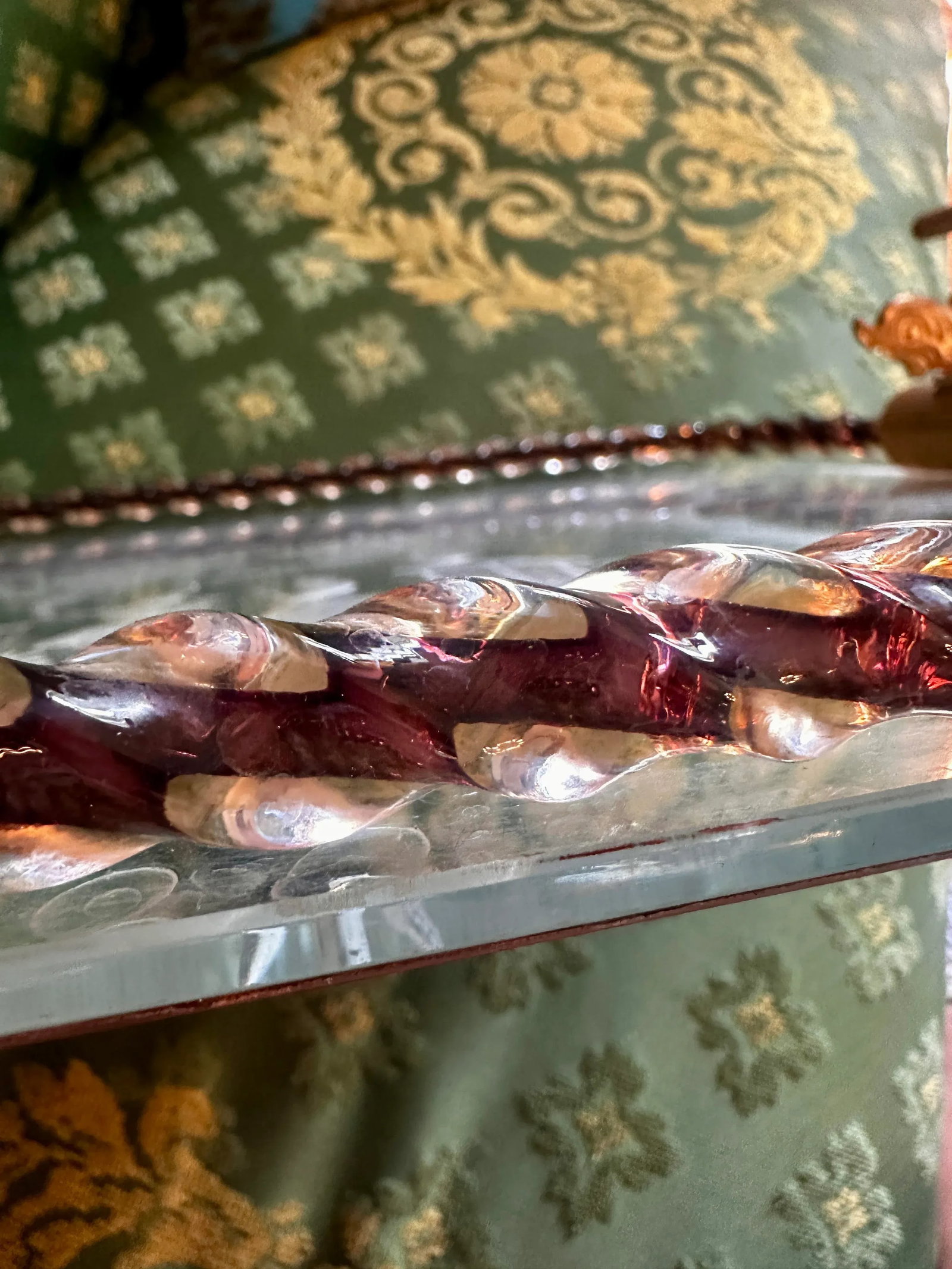 1950's Ercole Barovier Vanity Tray With Twisted Murano Glass Edge and Koi Handles, Italy - 3