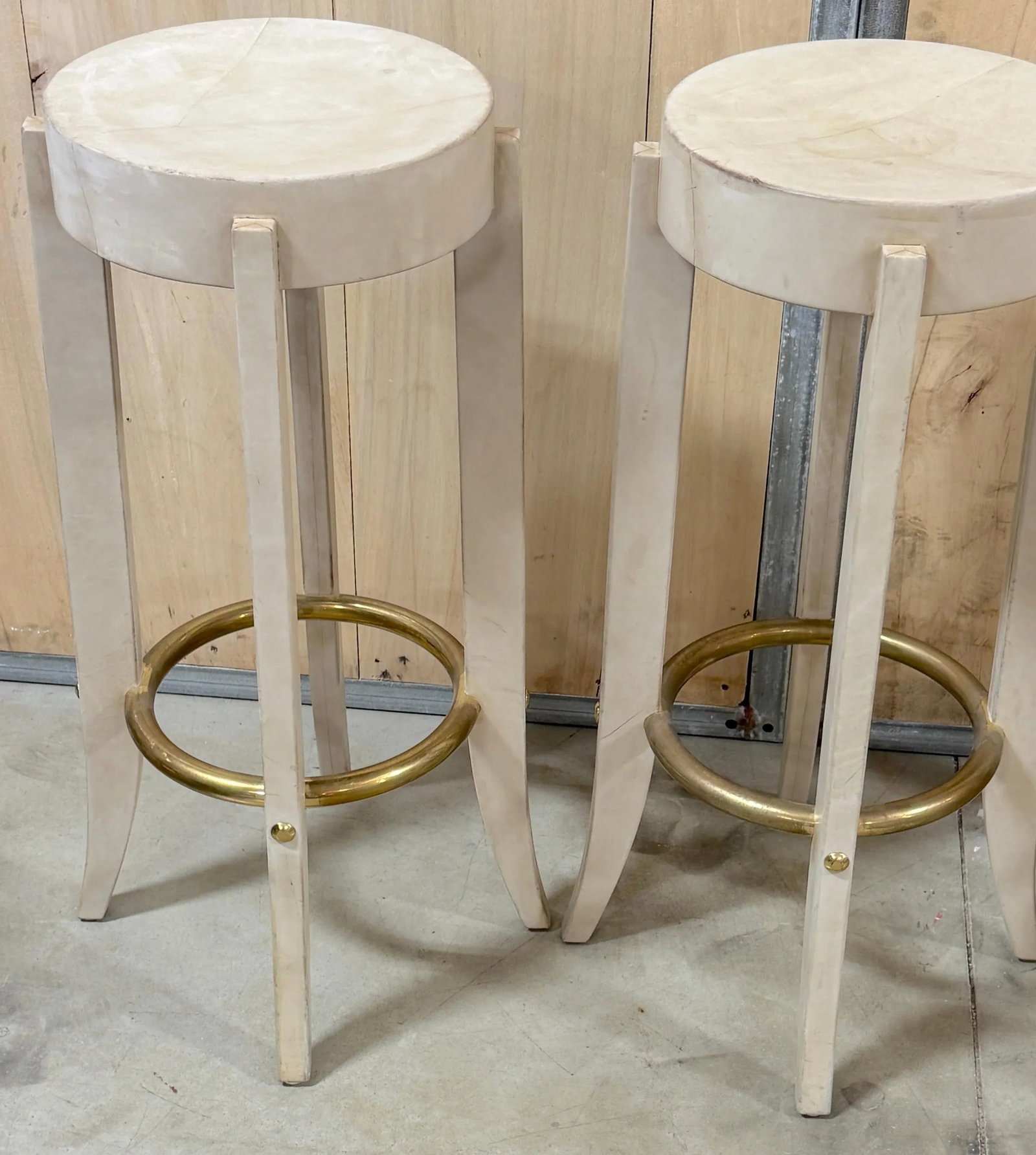 Three Patinated Leather & Brass Barstools Signed Karl Springer, 1990 - 4