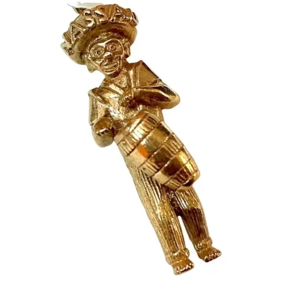 Ladies Heavy 14k Gold Charm Bracelet - 8