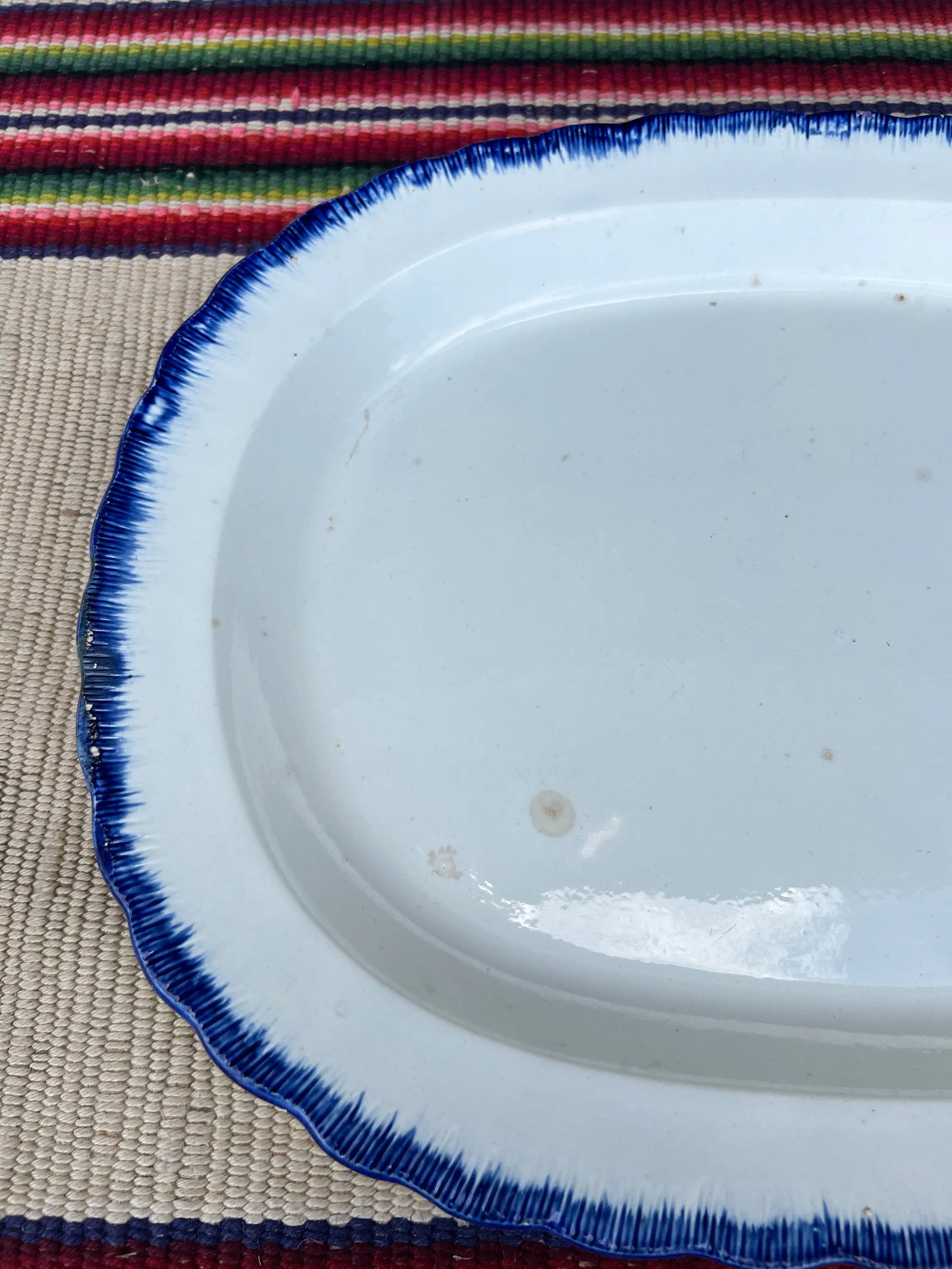Antique Pearlware Blue Feather Edge Platter, Circa 1820's - 5