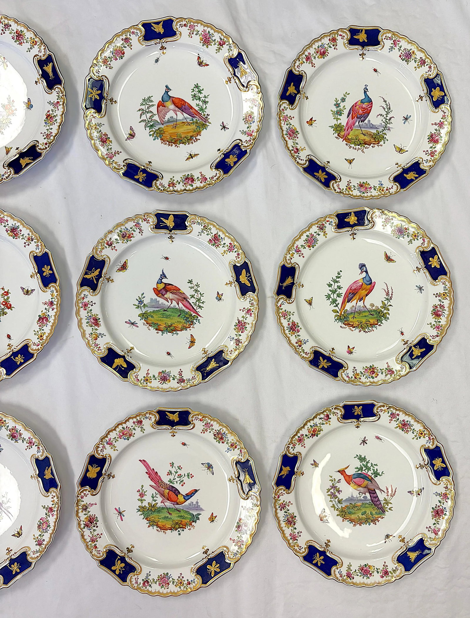 18th Century English Copeland Porcelain Dinner Plates With Hand Painted Exotic Birds & Gold Raised B - 9