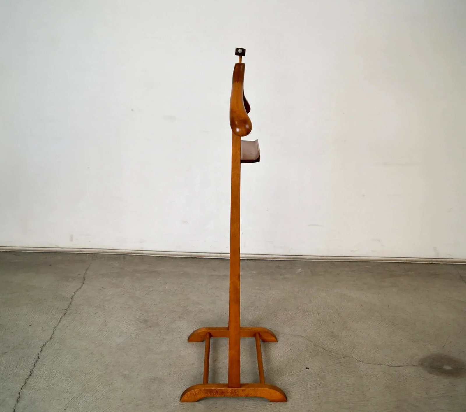 1950's Mid-Century Modern Solid Wood Valet / Butler - 7